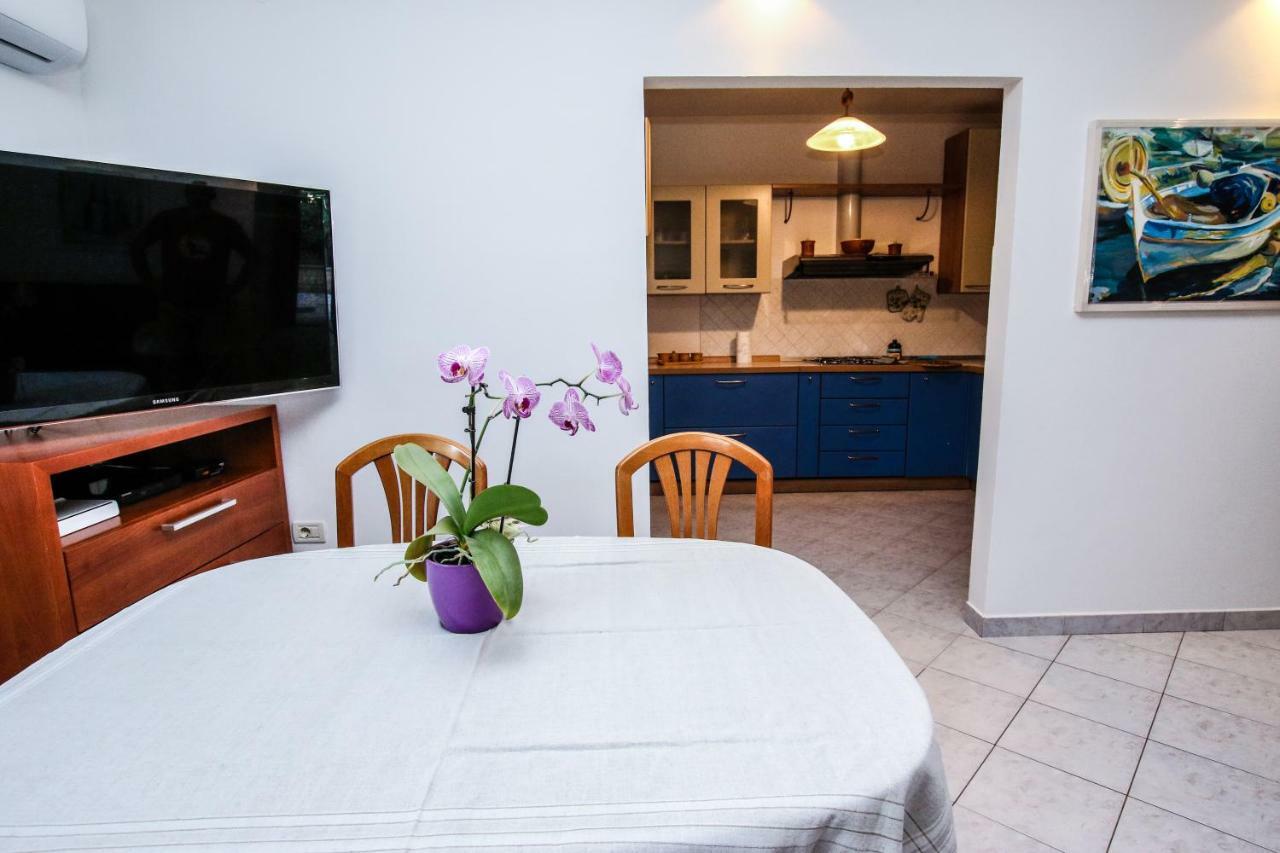 Apartman Mario Appartement Poreč Buitenkant foto