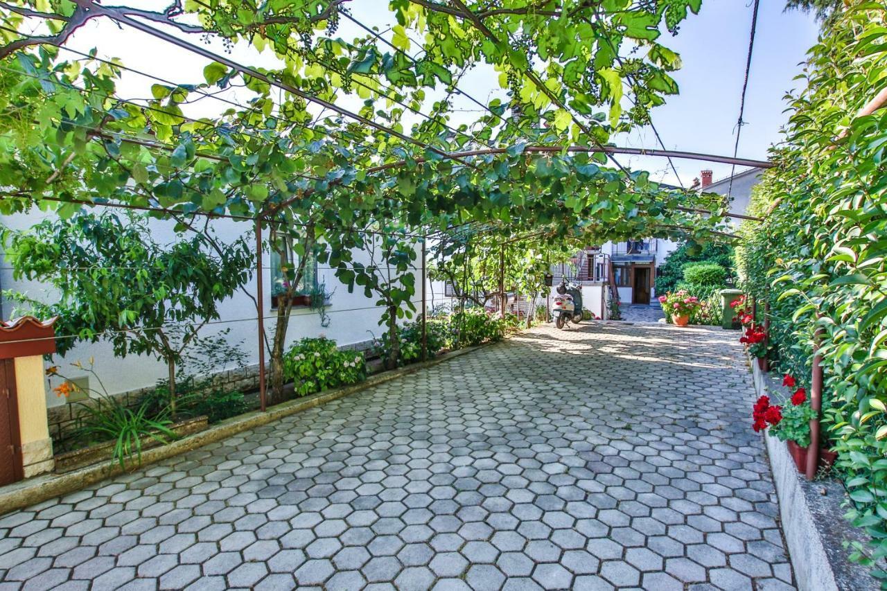 Apartman Mario Appartement Poreč Buitenkant foto